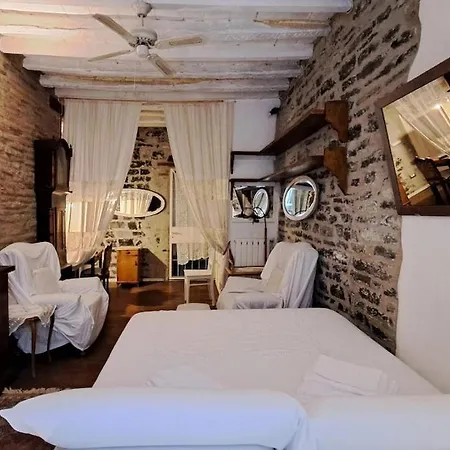 Casa Lopez New * Комо