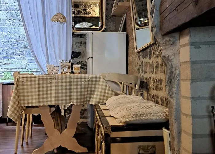 Casa Lopez New * Como